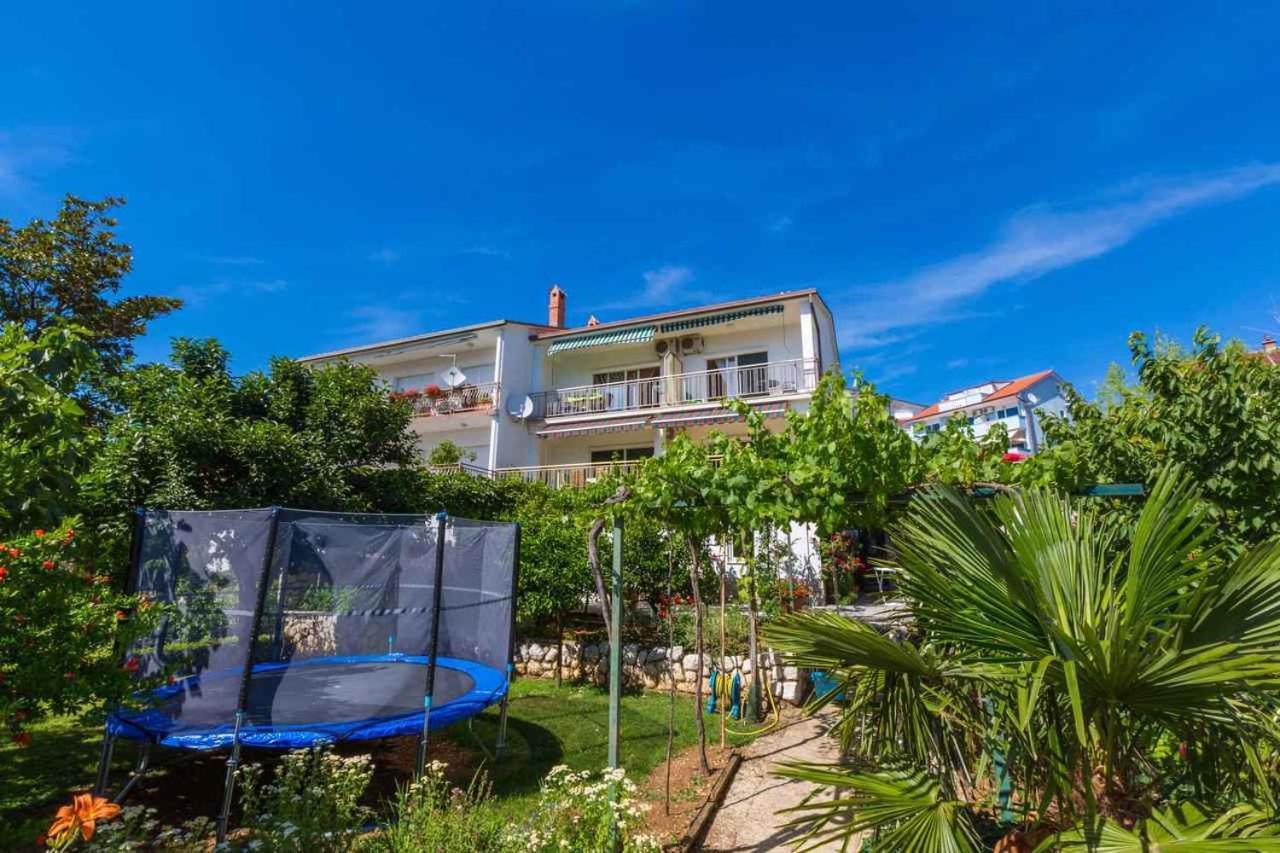 One-Bedroom Apartment Crikvenica 30 Exteriör bild